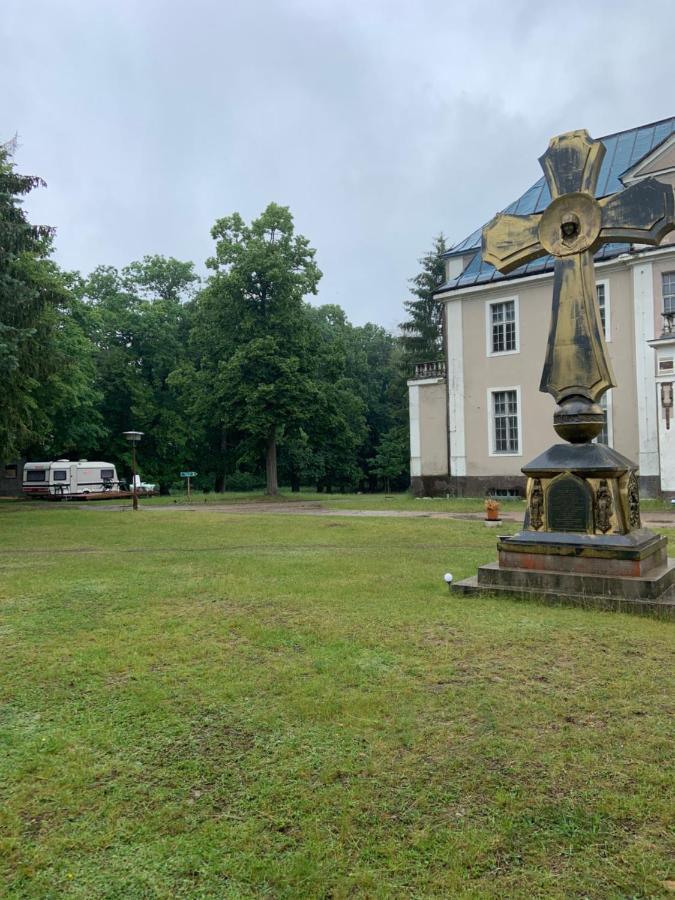 St. Georg Kloster Milmersdorf Экстерьер фото