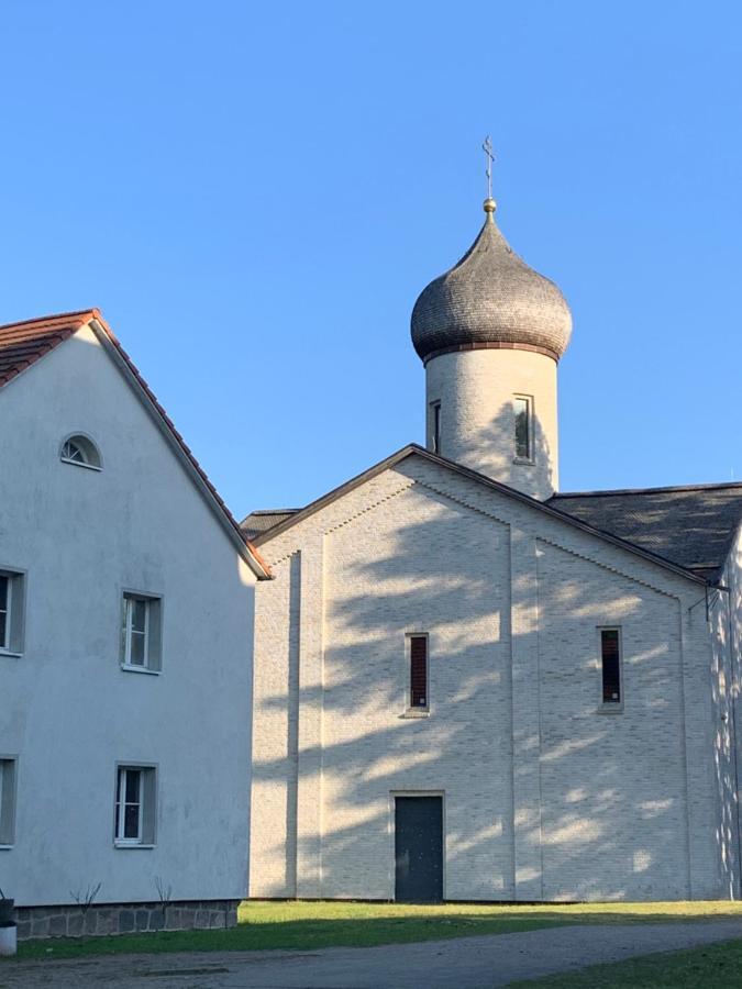 St. Georg Kloster Milmersdorf Экстерьер фото